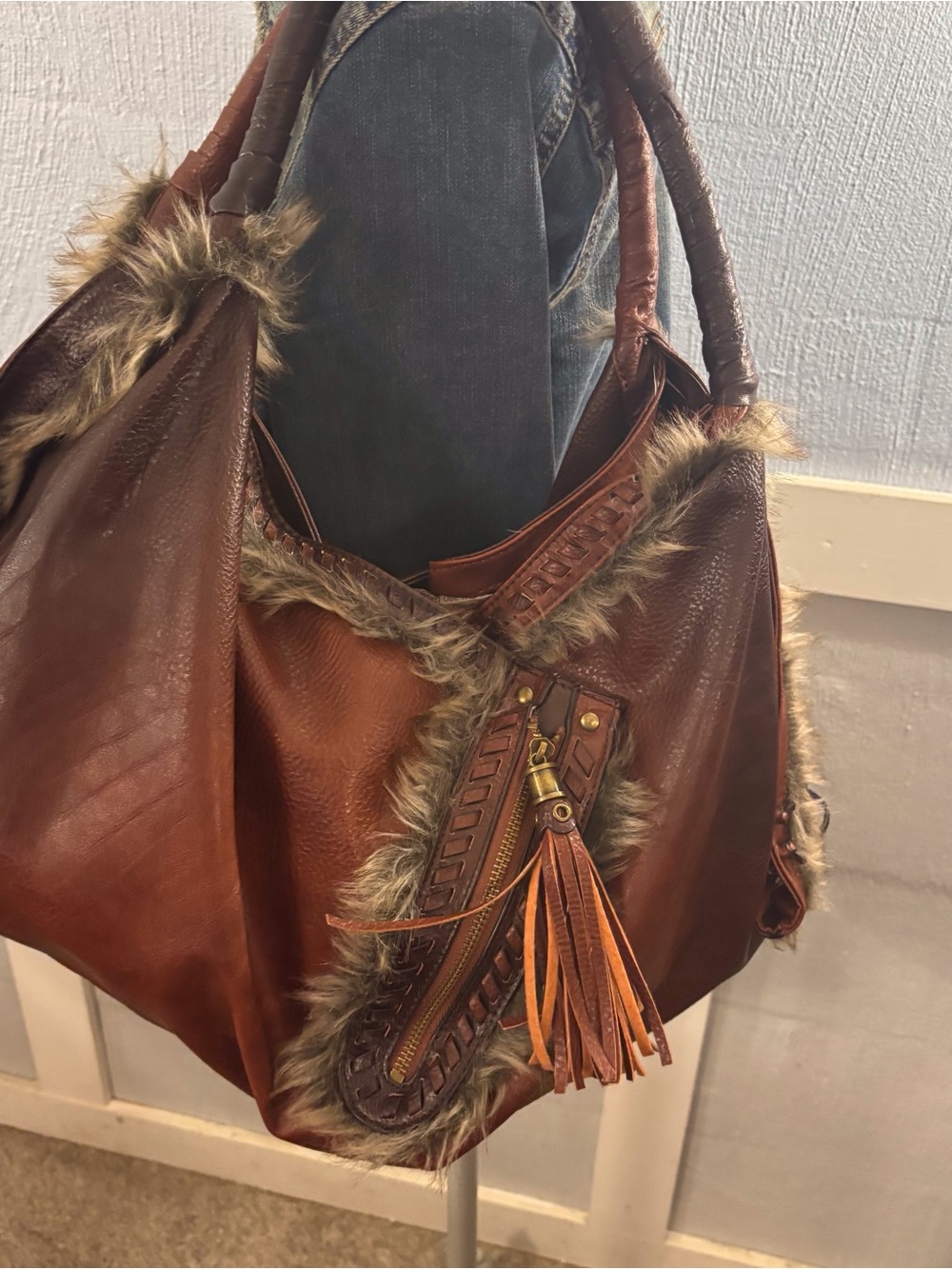 Jessica Simpson Brown Faux Leather PVC Faux Fur Trim Shoulder Bag with Tassel LG